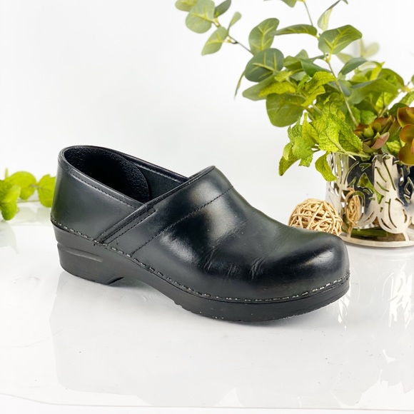 Sanita Shoes - Sanita Clog Thick Sole Black Leather Nursing Work